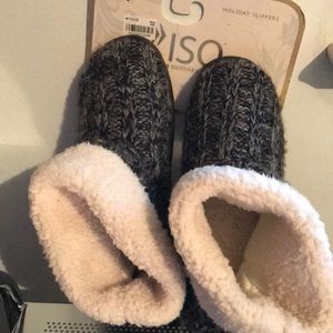 Isotoner ankle slippers